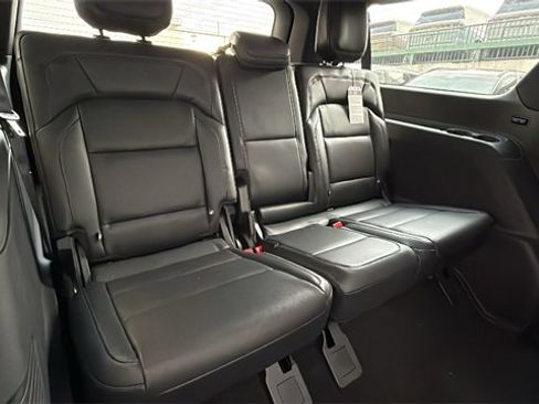 New 2026 Lincoln Navigator L Reserve w/ Jet Appearance Package image 13