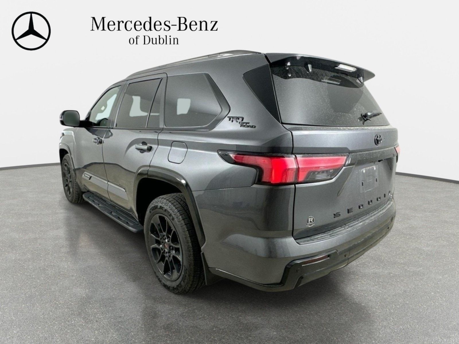 Used 2026 Toyota Sequoia Platinum w/ TRD Off-Road Package AWD/4WD image 4
