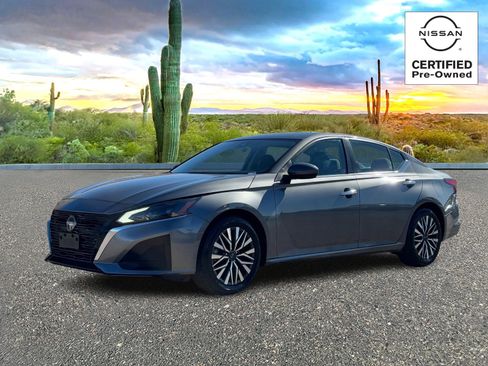 Certified 2023 Nissan Altima 2.5 SV image 2