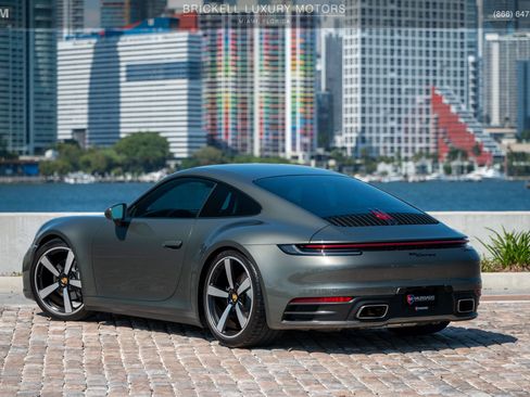 Used 2022 Porsche 911 Carrera RWD image 14