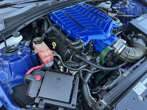 Used 2020 Chevrolet Camaro SS image 25