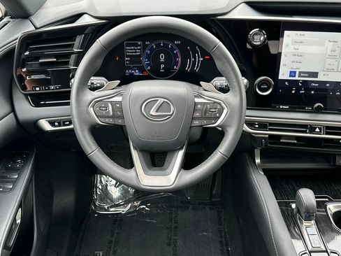 Used 2024 Lexus RX 350 FWD w/ Technology Package image 30