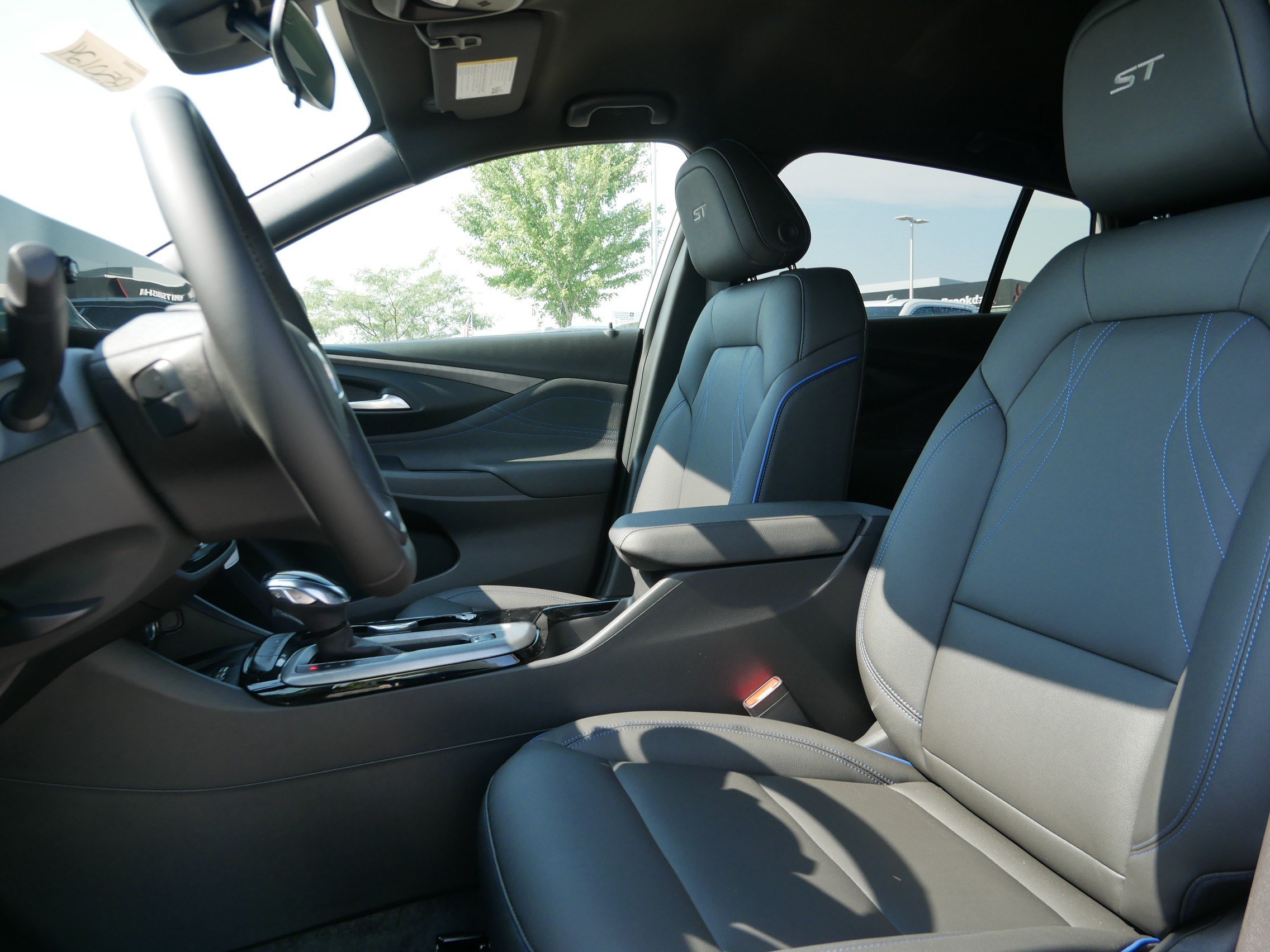New 2026 Buick Envista Sport Touring w/ Convenience I Package FWD image 4