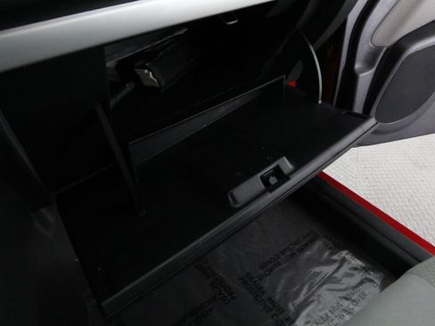 Used 2012 Nissan Sentra 2.0 FWD image 39