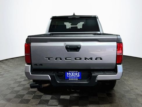 Certified 2025 Toyota Tacoma SR5 AWD/4WD image 6
