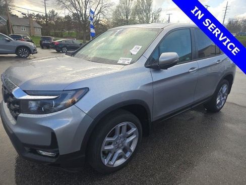 Used 2024 Honda Passport EX-L image 3