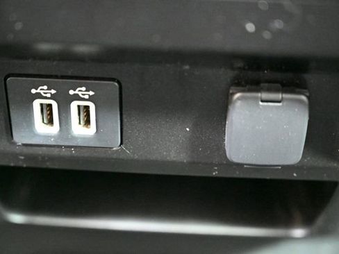 Used 2020 Ford F150 XLT w/ Equipment Group 301A Mid image 31