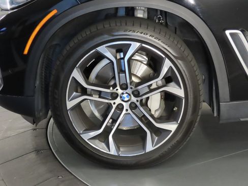 Used 2019 BMW X5 xDrive40i AWD/4WD image 11