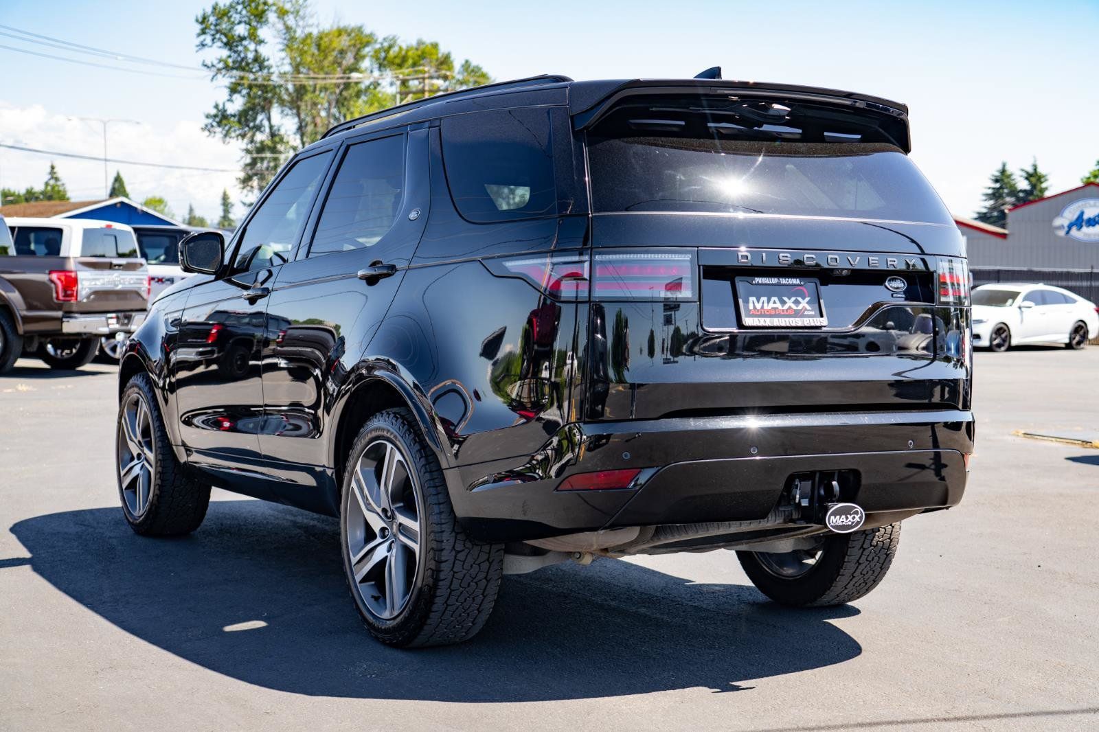 Used 2022 Land Rover Discovery HSE R-Dynamic AWD/4WD image 12