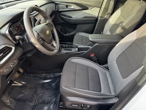 Certified 2021 Chevrolet TrailBlazer LT w/ Convenience Package image 5