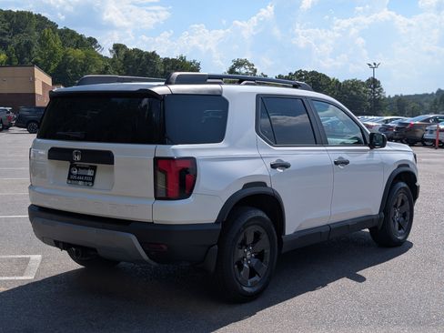 Used 2026 Honda Passport RTL image 9