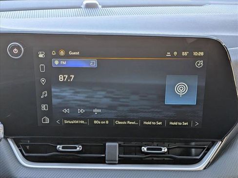 New 2026 Chevrolet Equinox LT image 11