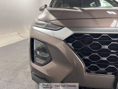 Used 2019 Hyundai Santa Fe SEL FWD image 11