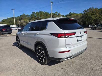 Used 2024 Mitsubishi Outlander SE Black Edition