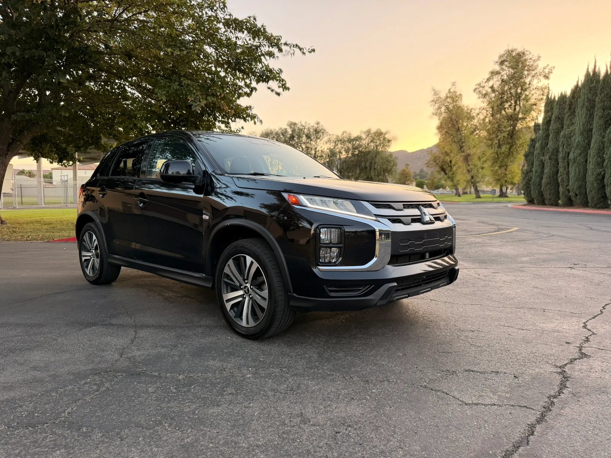 Used 2024 Mitsubishi Outlander Sport AWD image 3