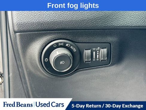 Used 2018 Jeep Compass Latitude AWD/4WD image 15