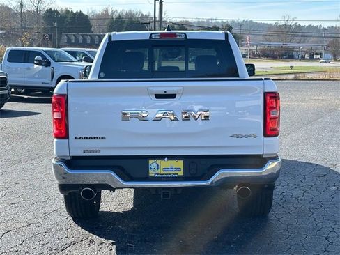 Used 2025 RAM 1500 Laramie image 25