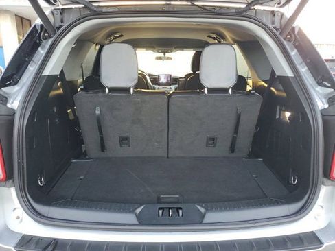 Certified 2023 Ford Explorer XLT w/ Equipment Group 202A image 8