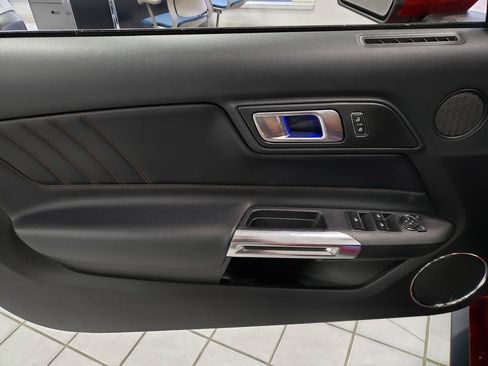 Used 2019 Ford Mustang GT Premium RWD image 11