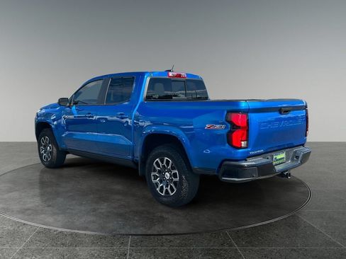 Used 2024 Chevrolet Colorado Z71 w/ Z71 Convenience Package 2 AWD/4WD image 7