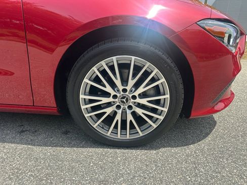 Used 2023 Mercedes-Benz CLA 250 4MATIC image 29
