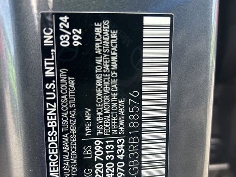 Used 2024 Mercedes-Benz GLE 450e 4MATIC image 48