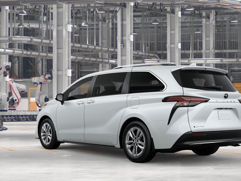 New 2026 Toyota Sienna Limited AWD/4WD image 6