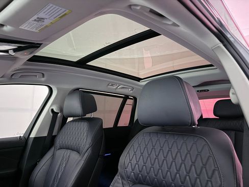 Used 2025 BMW X7 xDrive40i image 21