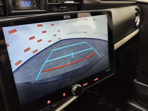 Used 2016 Scion iM image 2