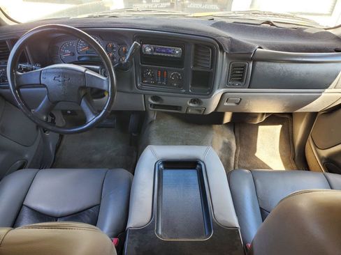 Used 2004 Chevrolet Tahoe LS RWD image 33