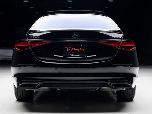 Used 2024 Mercedes-Benz S 580e 4MATIC Sedan image 26