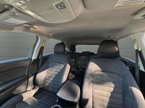 Used 2015 Ford Edge SEL image 12