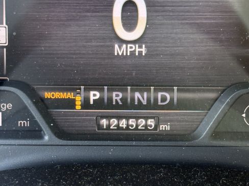 Used 2020 RAM 1500 Laramie AWD/4WD image 12