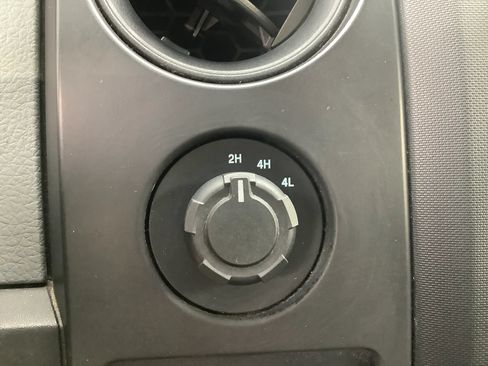 Used 2014 Ford F150 XL w/ Equipment Group 101A Mid AWD/4WD image 22