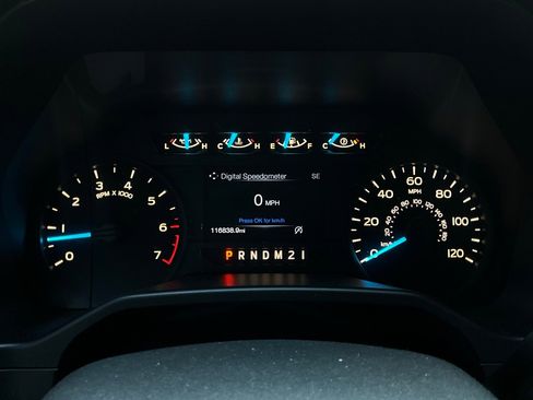 Used 2016 Ford F150 XL w/ Equipment Group 101A Mid image 29