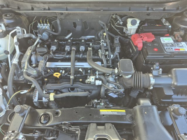 Used 2019 Nissan Kicks SR w/ SR Premium Package FWD image 24
