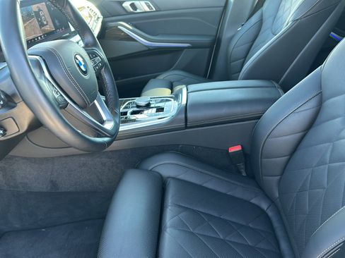Certified 2024 BMW X5 xDrive40i w/ Premium Package image 13