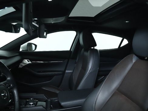 Used 2022 MAZDA MAZDA3 s image 20
