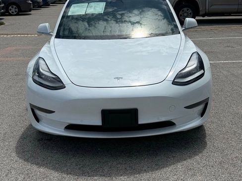 Used 2019 Tesla Model 3 Long Range image 2