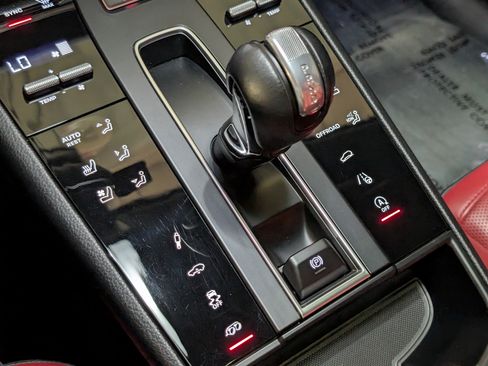Certified 2023 Porsche Macan GTS AWD/4WD image 79