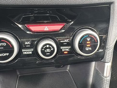 Certified 2023 Subaru Forester Limited image 32