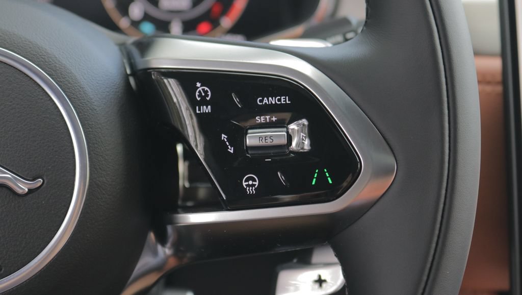 New 2026 Jaguar F-PACE R-Dynamic S AWD/4WD image 20