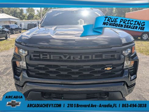 Used 2023 Chevrolet Silverado 1500 Custom RWD image 3