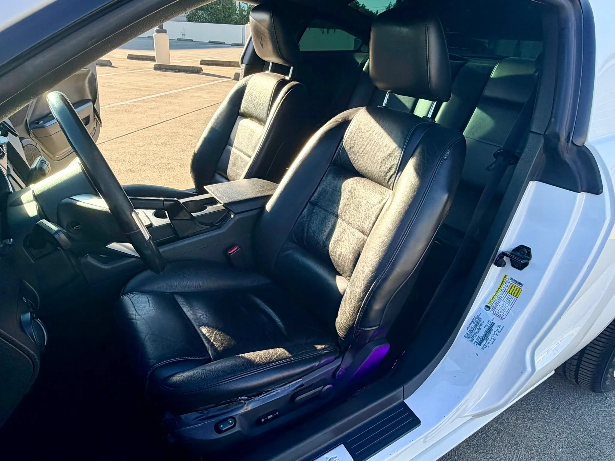 Used 2007 Ford Mustang Premium RWD image 30