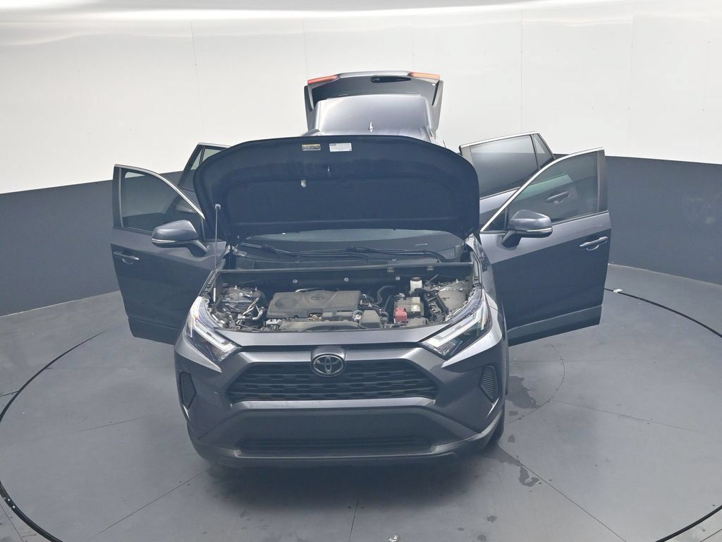 Used 2023 Toyota RAV4 XLE FWD image 36