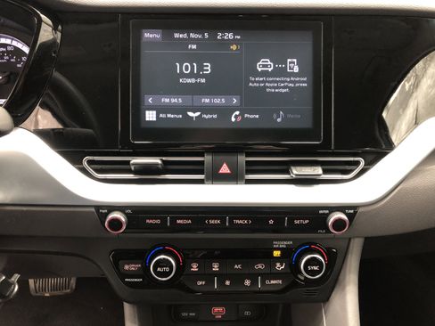 Certified 2022 Kia Niro LX image 19