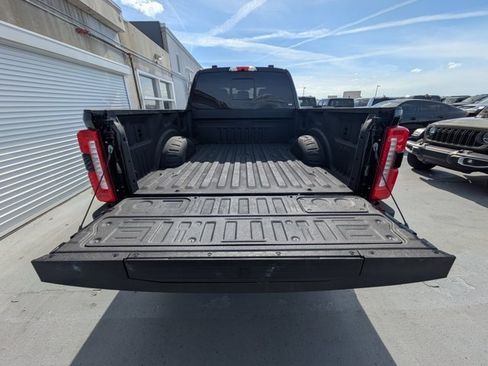 Used 2025 Ford F250 Lariat w/ Lariat Ultimate Package image 11