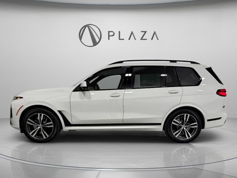 New 2026 BMW X7 xDrive40i w/ M Sport Package image 2