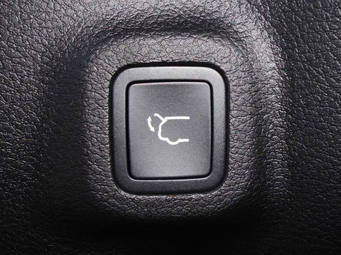 New 2026 Jeep Compass Limited AWD/4WD image 17