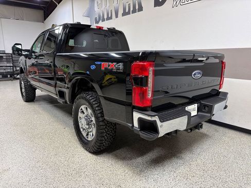 Used 2023 Ford F250 Lariat w/ Lariat Ultimate Package AWD/4WD image 7